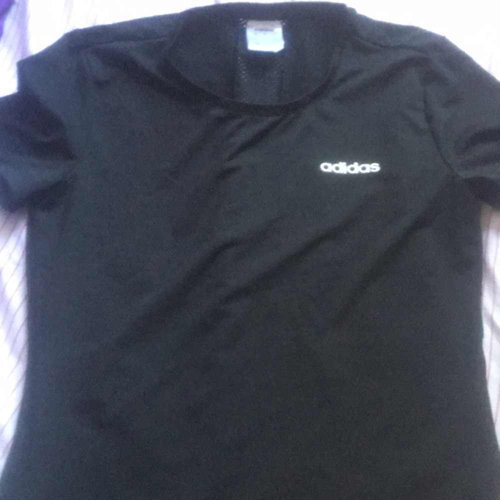 Adidas shirt XS